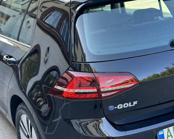 Черный Фольксваген e-Golf, объемом двигателя 0 л и пробегом 122 тыс. км за 11000 $, фото 13 на Automoto.ua