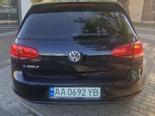 Чорний Фольксваген e-Golf, об'ємом двигуна 0 л та пробігом 109 тис. км за 7300 $, фото 5 на Automoto.ua