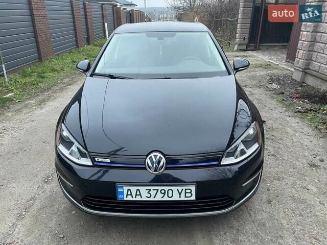 Черный Фольксваген e-Golf, объемом двигателя 0 л и пробегом 133 тыс. км за 8900 $, фото 1 на Automoto.ua
