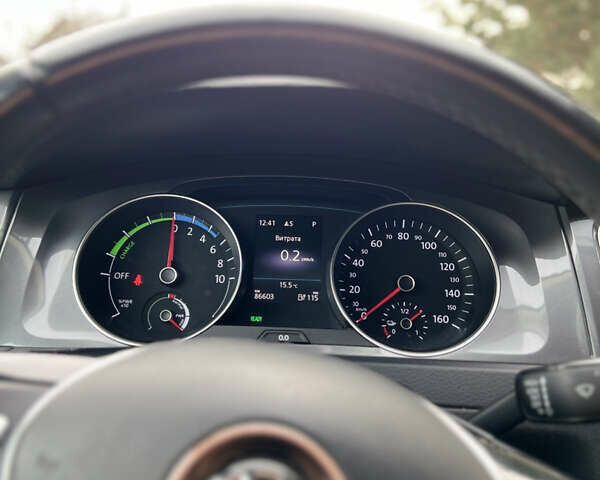 Черный Фольксваген e-Golf, объемом двигателя 0 л и пробегом 85 тыс. км за 9400 $, фото 25 на Automoto.ua