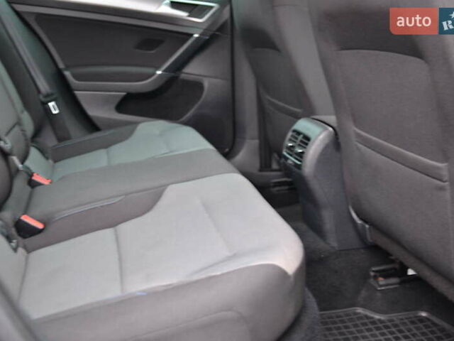 Черный Фольксваген e-Golf, объемом двигателя 0 л и пробегом 134 тыс. км за 8700 $, фото 20 на Automoto.ua