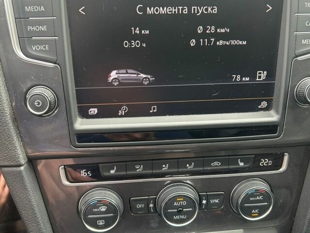 Черный Фольксваген e-Golf, объемом двигателя 0 л и пробегом 199 тыс. км за 10000 $, фото 11 на Automoto.ua