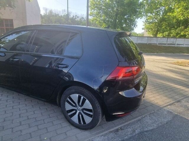 Чорний Фольксваген e-Golf, об'ємом двигуна 0 л та пробігом 109 тис. км за 7300 $, фото 6 на Automoto.ua