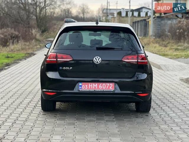 Черный Фольксваген e-Golf, объемом двигателя 0 л и пробегом 118 тыс. км за 7950 $, фото 6 на Automoto.ua