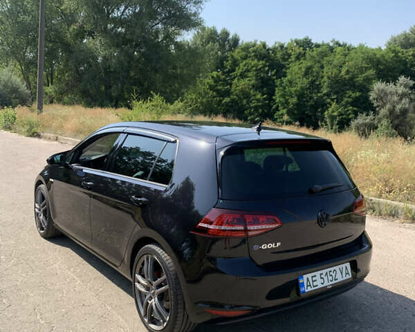 Чорний Фольксваген e-Golf, об'ємом двигуна 0 л та пробігом 142 тис. км за 11000 $, фото 6 на Automoto.ua