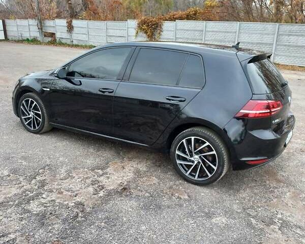 Черный Фольксваген e-Golf, объемом двигателя 0 л и пробегом 115 тыс. км за 10000 $, фото 3 на Automoto.ua