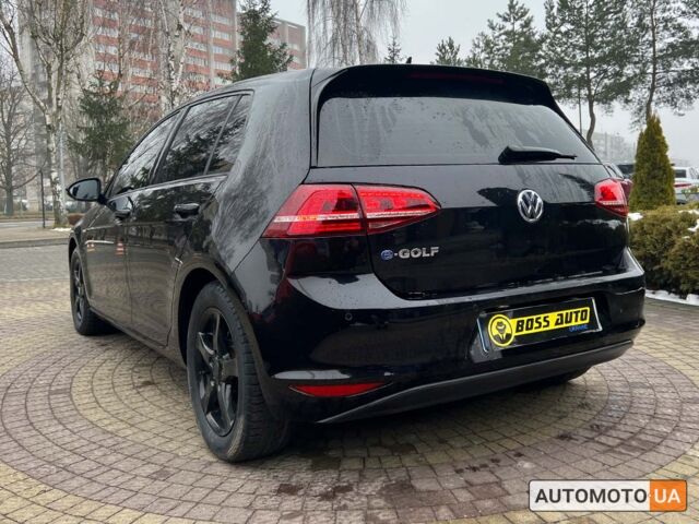 Черный Фольксваген e-Golf, объемом двигателя 24 л и пробегом 96 тыс. км за 8500 $, фото 4 на Automoto.ua