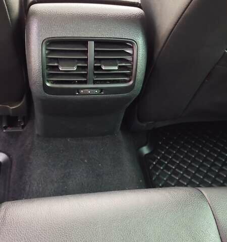 Черный Фольксваген e-Golf, объемом двигателя 0 л и пробегом 131 тыс. км за 9199 $, фото 48 на Automoto.ua