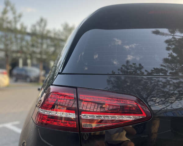 Черный Фольксваген e-Golf, объемом двигателя 0 л и пробегом 138 тыс. км за 9200 $, фото 7 на Automoto.ua