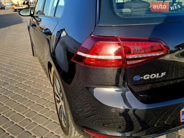 Черный Фольксваген e-Golf, объемом двигателя 0 л и пробегом 135 тыс. км за 8799 $, фото 30 на Automoto.ua