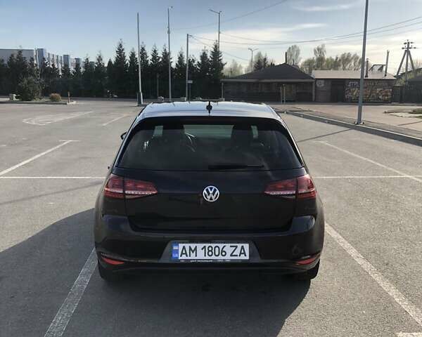 Черный Фольксваген e-Golf, объемом двигателя 0 л и пробегом 108 тыс. км за 10900 $, фото 10 на Automoto.ua