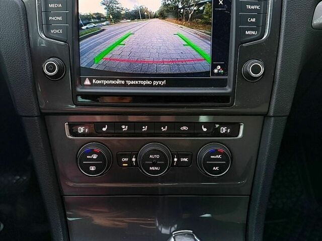 Черный Фольксваген e-Golf, объемом двигателя 0 л и пробегом 122 тыс. км за 9200 $, фото 39 на Automoto.ua