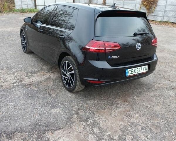 Черный Фольксваген e-Golf, объемом двигателя 0 л и пробегом 119 тыс. км за 10000 $, фото 7 на Automoto.ua