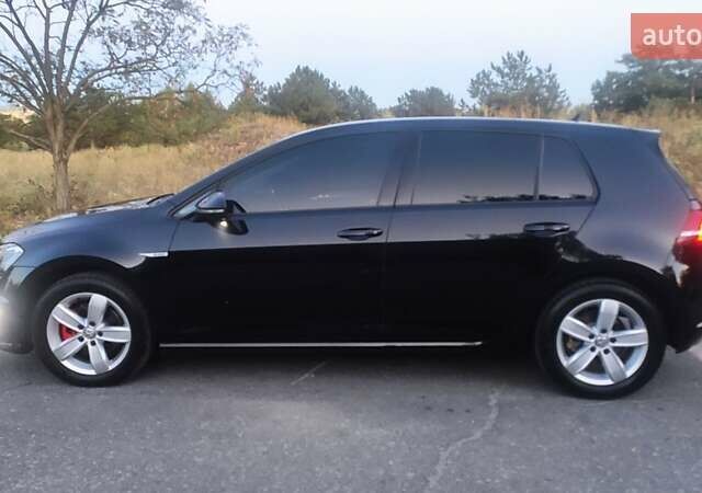 Черный Фольксваген e-Golf, объемом двигателя 0 л и пробегом 137 тыс. км за 12700 $, фото 1 на Automoto.ua
