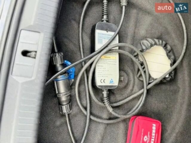 Черный Фольксваген e-Golf, объемом двигателя 0 л и пробегом 158 тыс. км за 8800 $, фото 33 на Automoto.ua