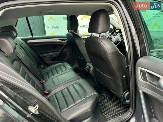 Чорний Фольксваген e-Golf, об'ємом двигуна 0 л та пробігом 129 тис. км за 9400 $, фото 52 на Automoto.ua