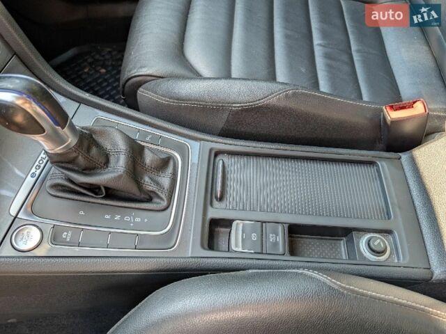 Черный Фольксваген e-Golf, объемом двигателя 0 л и пробегом 106 тыс. км за 11900 $, фото 15 на Automoto.ua