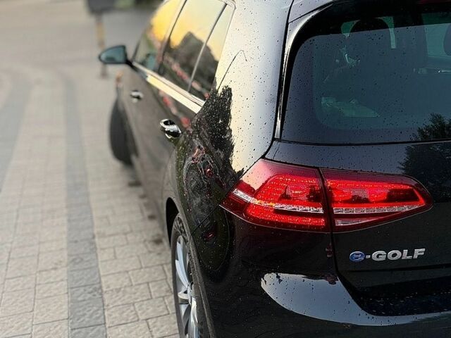 Черный Фольксваген e-Golf, объемом двигателя 0 л и пробегом 122 тыс. км за 9200 $, фото 17 на Automoto.ua