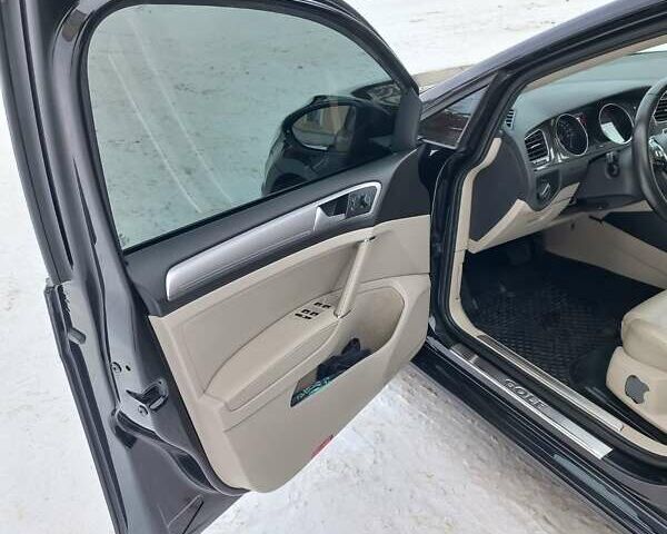 Черный Фольксваген e-Golf, объемом двигателя 0 л и пробегом 117 тыс. км за 10000 $, фото 26 на Automoto.ua