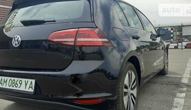 Чорний Фольксваген e-Golf, об'ємом двигуна 0 л та пробігом 66 тис. км за 12900 $, фото 10 на Automoto.ua