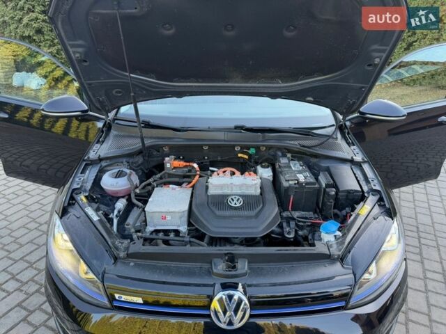 Черный Фольксваген e-Golf, объемом двигателя 0 л и пробегом 84 тыс. км за 9350 $, фото 101 на Automoto.ua