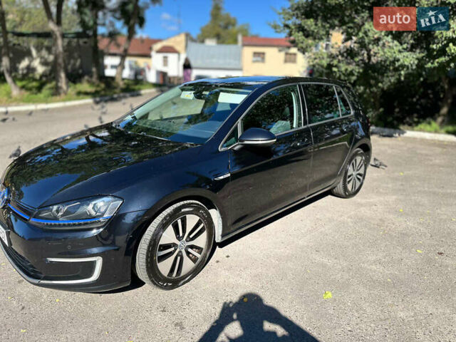 Черный Фольксваген e-Golf, объемом двигателя 0 л и пробегом 118 тыс. км за 8900 $, фото 6 на Automoto.ua