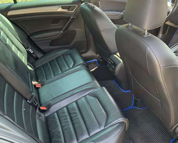 Чорний Фольксваген e-Golf, об'ємом двигуна 0 л та пробігом 142 тис. км за 11000 $, фото 9 на Automoto.ua