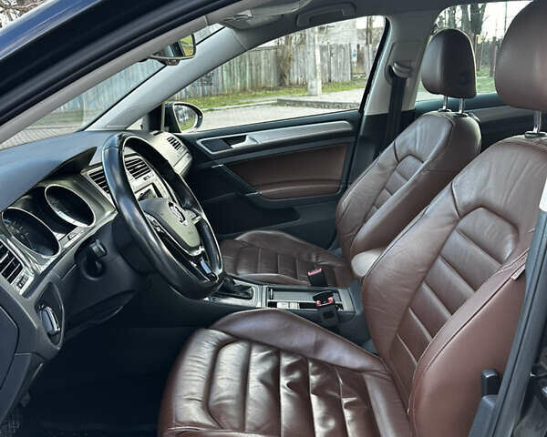 Черный Фольксваген e-Golf, объемом двигателя 0 л и пробегом 157 тыс. км за 9700 $, фото 24 на Automoto.ua