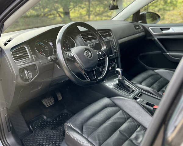 Черный Фольксваген e-Golf, объемом двигателя 0 л и пробегом 85 тыс. км за 9400 $, фото 33 на Automoto.ua