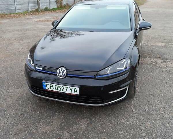 Черный Фольксваген e-Golf, объемом двигателя 0 л и пробегом 115 тыс. км за 10000 $, фото 12 на Automoto.ua