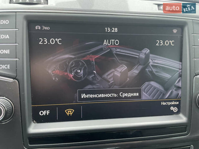 Черный Фольксваген e-Golf, объемом двигателя 0 л и пробегом 115 тыс. км за 9600 $, фото 9 на Automoto.ua