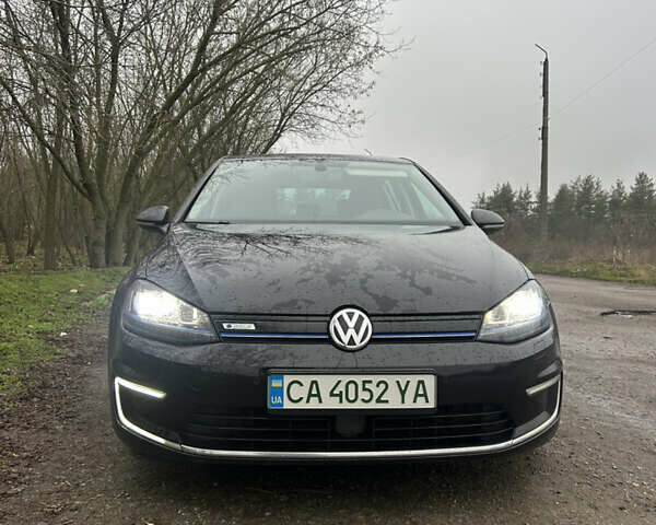 Черный Фольксваген e-Golf, объемом двигателя 0 л и пробегом 162 тыс. км за 9100 $, фото 7 на Automoto.ua