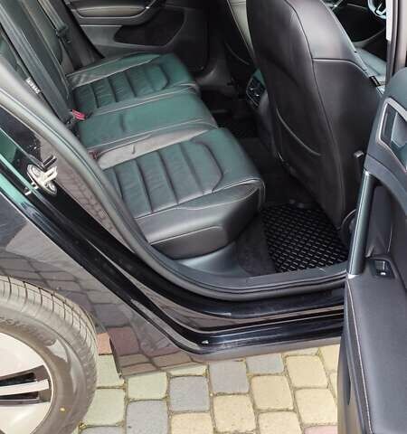 Черный Фольксваген e-Golf, объемом двигателя 0 л и пробегом 131 тыс. км за 9199 $, фото 44 на Automoto.ua