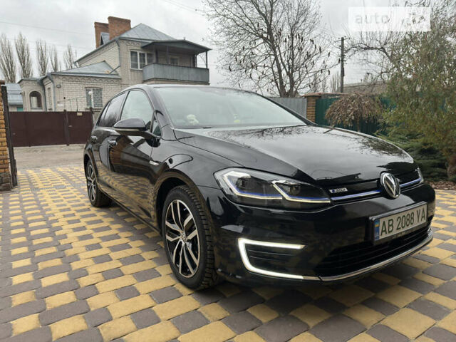 Черный Фольксваген e-Golf, объемом двигателя 0 л и пробегом 89 тыс. км за 17400 $, фото 3 на Automoto.ua