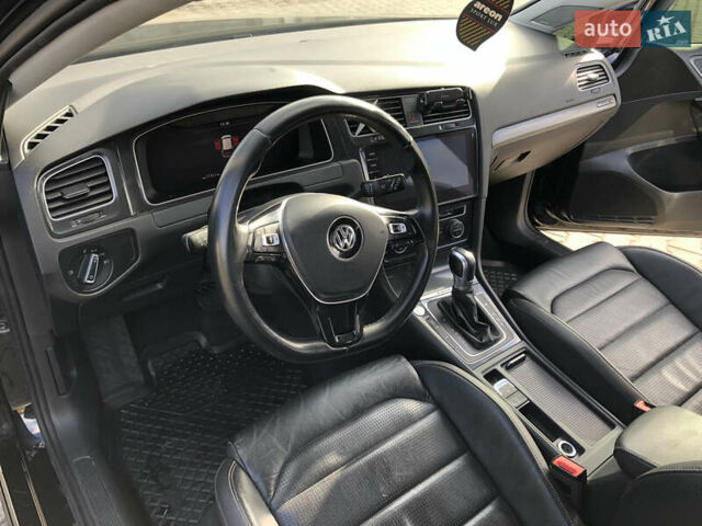 Чорний Фольксваген e-Golf, об'ємом двигуна 0 л та пробігом 89 тис. км за 14500 $, фото 17 на Automoto.ua
