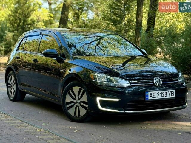 Чорний Фольксваген e-Golf, об'ємом двигуна 0 л та пробігом 135 тис. км за 11700 $, фото 1 на Automoto.ua