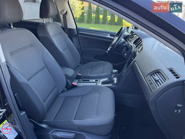 Чорний Фольксваген e-Golf, об'ємом двигуна 0 л та пробігом 51 тис. км за 13700 $, фото 19 на Automoto.ua