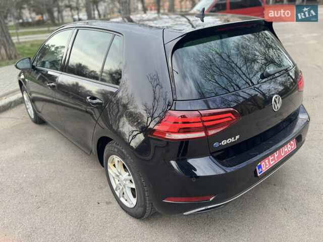 Черный Фольксваген e-Golf, объемом двигателя 0 л и пробегом 126 тыс. км за 12700 $, фото 3 на Automoto.ua