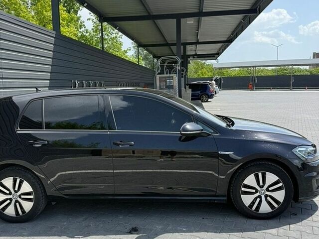 Чорний Фольксваген e-Golf, об'ємом двигуна 0 л та пробігом 123 тис. км за 13000 $, фото 3 на Automoto.ua