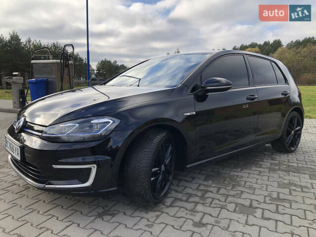 Чорний Фольксваген e-Golf, об'ємом двигуна 0 л та пробігом 89 тис. км за 14500 $, фото 11 на Automoto.ua