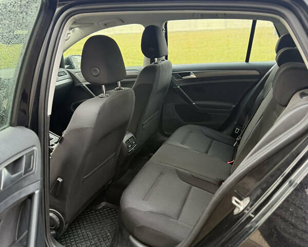 Чорний Фольксваген e-Golf, об'ємом двигуна 0 л та пробігом 119 тис. км за 10500 $, фото 10 на Automoto.ua