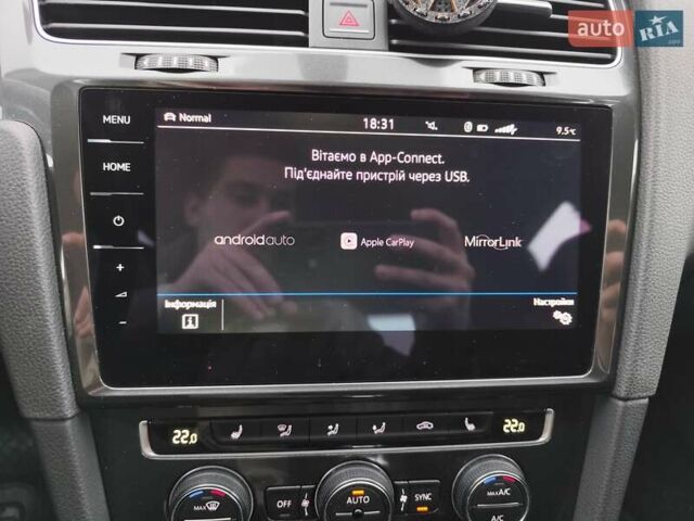 Чорний Фольксваген e-Golf, об'ємом двигуна 0 л та пробігом 77 тис. км за 12900 $, фото 49 на Automoto.ua