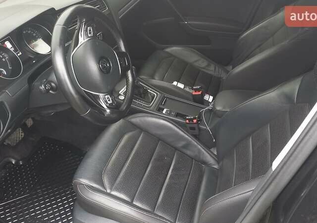 Черный Фольксваген e-Golf, объемом двигателя 0 л и пробегом 190 тыс. км за 12700 $, фото 6 на Automoto.ua