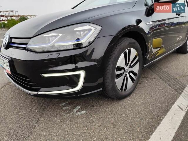 Чорний Фольксваген e-Golf, об'ємом двигуна 0 л та пробігом 77 тис. км за 12900 $, фото 6 на Automoto.ua