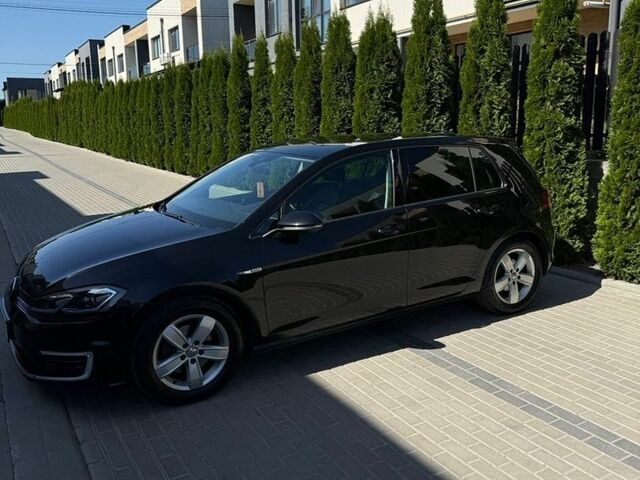 Черный Фольксваген e-Golf, объемом двигателя 0 л и пробегом 194 тыс. км за 12300 $, фото 6 на Automoto.ua