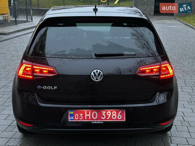 Черный Фольксваген e-Golf, объемом двигателя 0 л и пробегом 91 тыс. км за 8900 $, фото 6 на Automoto.ua