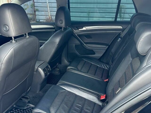 Черный Фольксваген e-Golf, объемом двигателя 0 л и пробегом 205 тыс. км за 13299 $, фото 12 на Automoto.ua