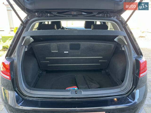 Чорний Фольксваген e-Golf, об'ємом двигуна 0 л та пробігом 51 тис. км за 13700 $, фото 28 на Automoto.ua