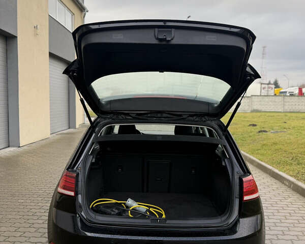 Чорний Фольксваген e-Golf, об'ємом двигуна 0 л та пробігом 119 тис. км за 10500 $, фото 6 на Automoto.ua