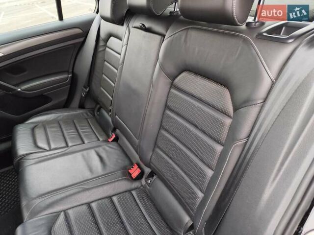 Чорний Фольксваген e-Golf, об'ємом двигуна 0 л та пробігом 77 тис. км за 12900 $, фото 21 на Automoto.ua